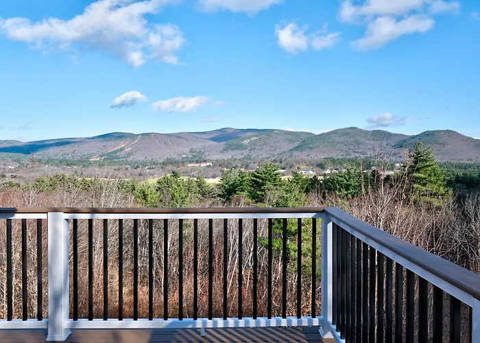 Views, Hot Tub, Sauna, Theatre