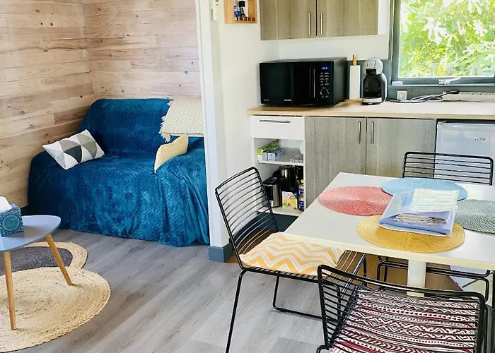 Chalet Atypique Au Calme Avec Emplacement Ideal