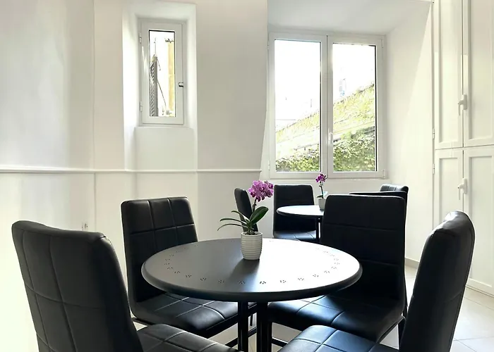 Nova Luxe