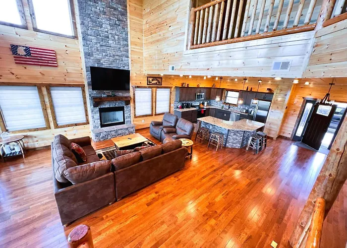 Luxury 4 Bdr, Breathtaking Views, Theater, Evc