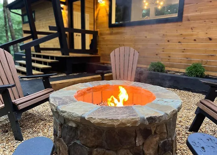 Modern Mountain Getaway With Hot Tub, Fire Pit