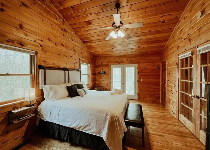 Spacious, Dog Friendly Cabin In Blowing Rock, Nc