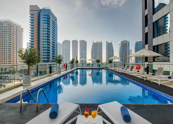 Hotels with pool Regency Luxury Suites