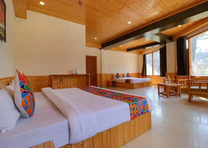Family Hotel: Hotel 17 Miles Stone, Manali By Shivaneel Hospitality