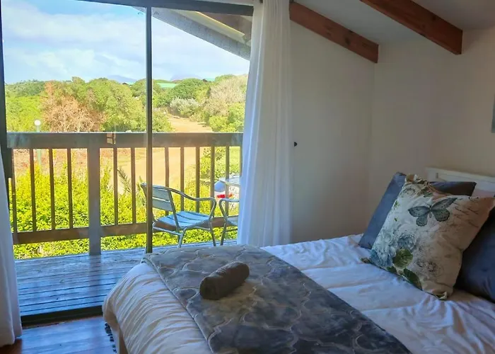 Kingfisher Cabin