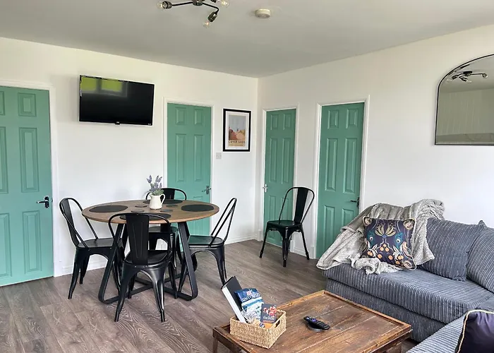 Sheep View Chalet - K95