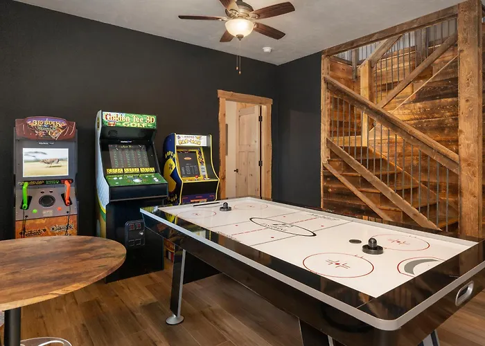 Luxurious Chalet - Epic Views, Hot Tub, Gym, Game Room, & 4K Projector In Grand Lake