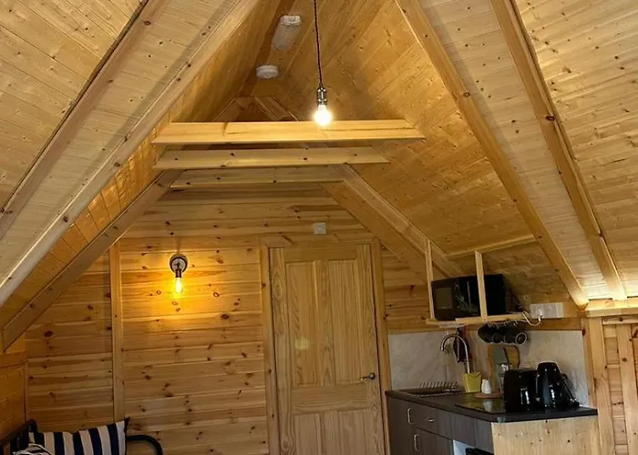 Holly Tree Glamping Cabins