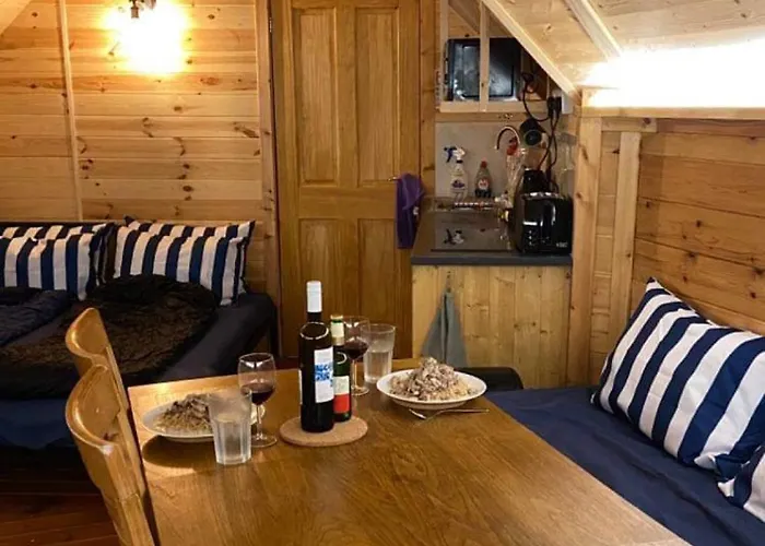 Holly Tree Glamping Cabins