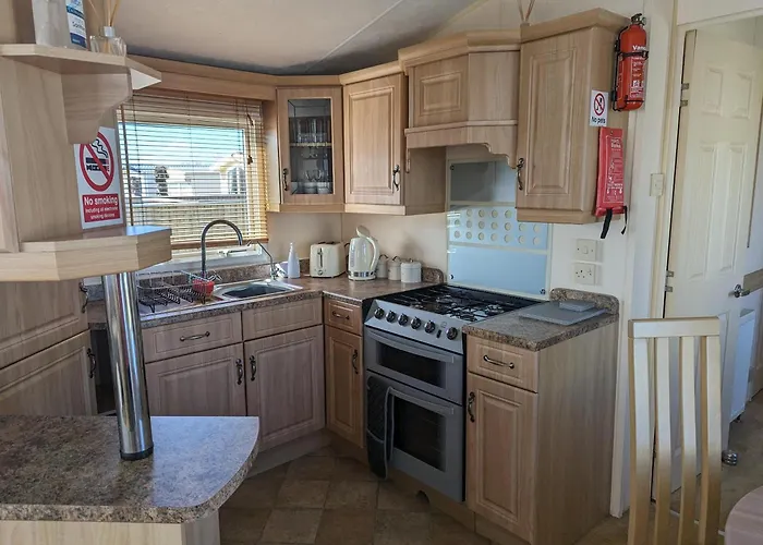 Caravan Sleeps 6 With Game Console