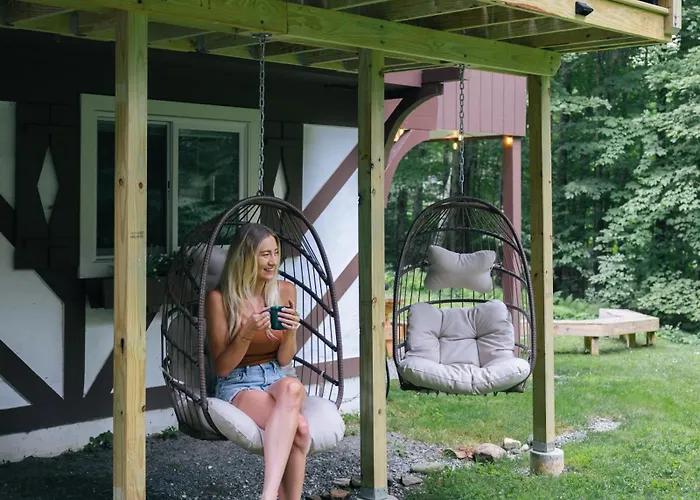 Iron Gate Chalet - 5 Minutes To Smugglers Notch!