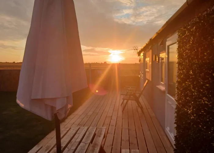 The Sunset "With Private Hot Tub"