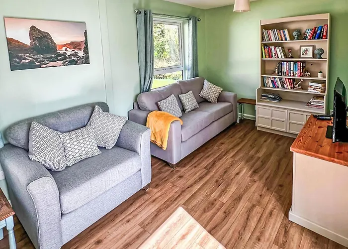Chalet Kingfishers Lodge By Interhome