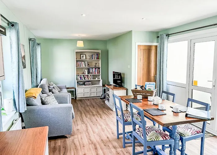 Chalet Kingfishers Lodge By Interhome