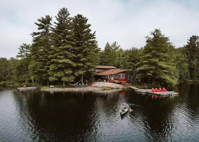 Waterfront Private Cottage On Koshlong Lake