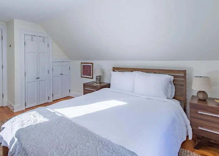 A Peaceful Oasis On Munjoy Hill - 3Br Cottage & Parking