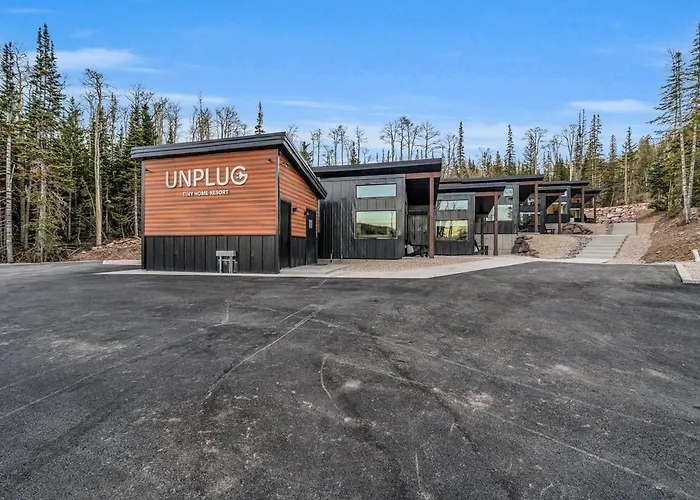 Tiny Cabin Getaway, Unplug #6