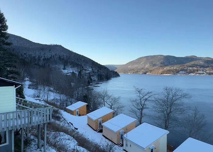 Knotty Pine Cottages, Suites & Motel Rooms