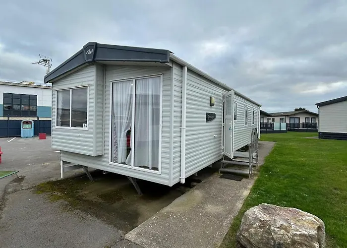 34 Brean Leisure Park Unity Beach 6 Berth Passes Optional No Pets