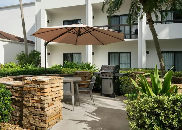 Courtyard Melbourne West