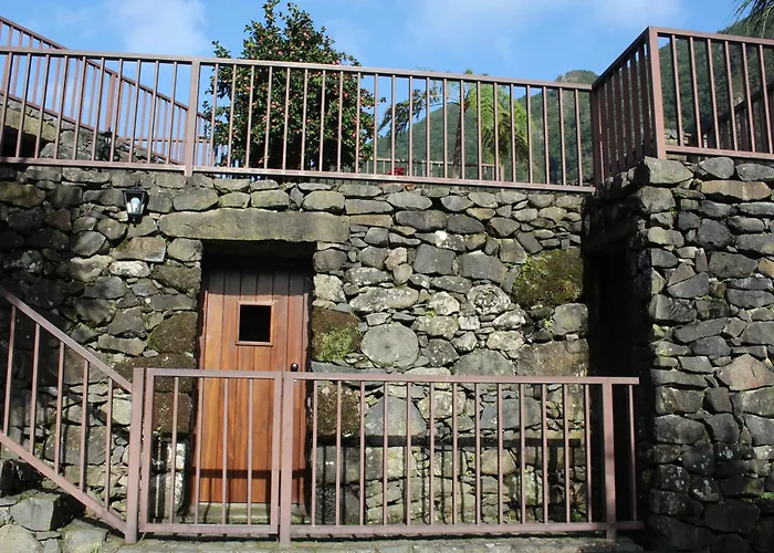 Casa Dos Lamaceiros