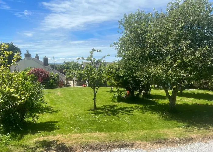 A Unique & Tranquil Smallholding Retreat