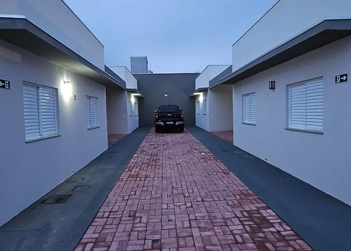 Casa 05 - Condomínio Solar dos Ipês