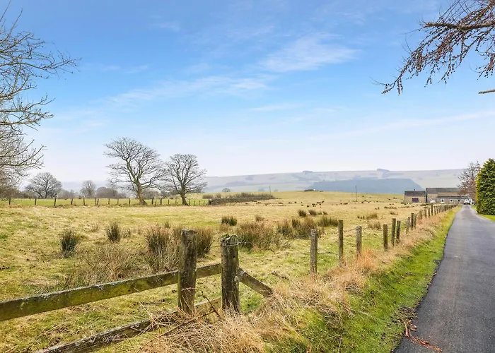 Hill House Hideaway - North East Escapes