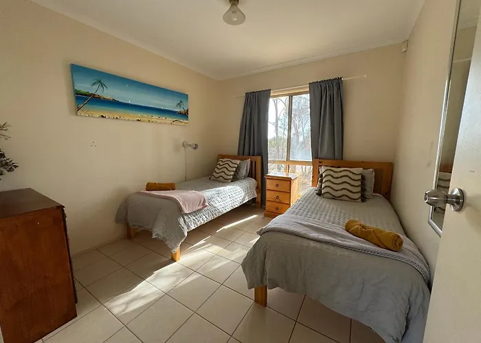 Allusion Farmstay And Vineyard Units