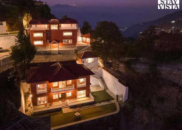 Stayvista At Pineview @ Albert Estate