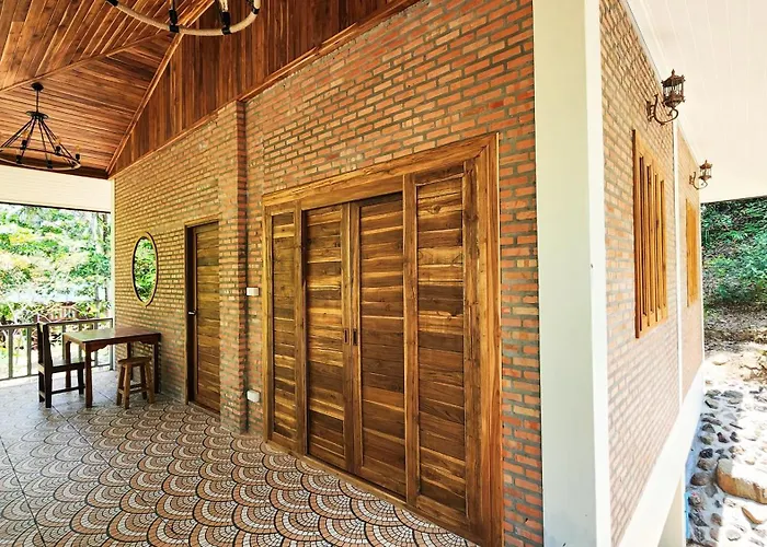 Baan Bhuwann Forest Chalet