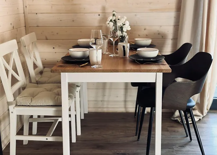Dom Kacprowy - Brzegi Lasu - Dwa Apartamenty Na Wylacznosc Z Ogrodem