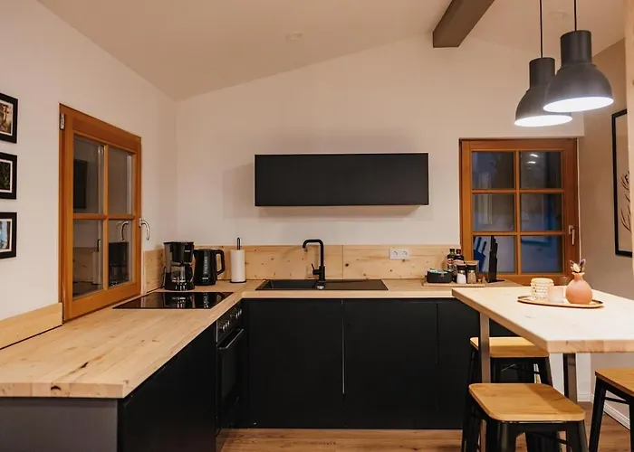 Lodge Mit Sauna & Seeblick Fuer Naturliebhaber
