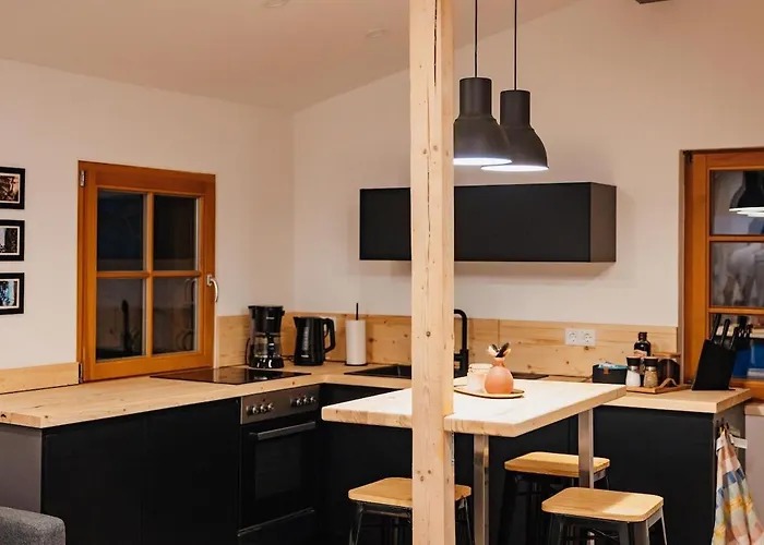 Lodge Mit Sauna & Seeblick Fuer Naturliebhaber