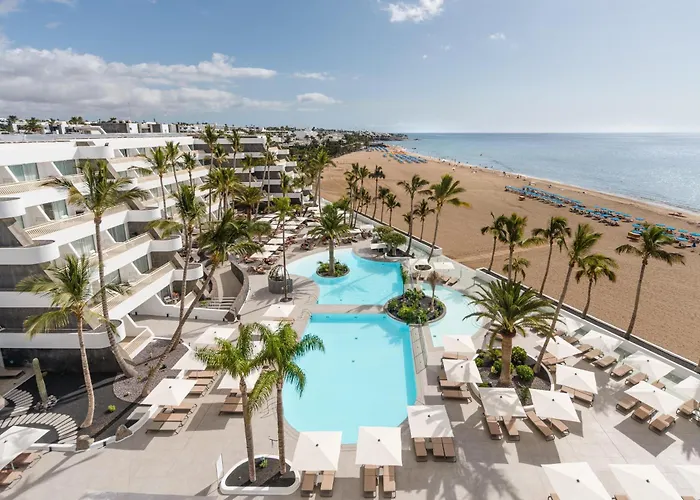 5 star hotel: Plus Fariones Suite Hotel