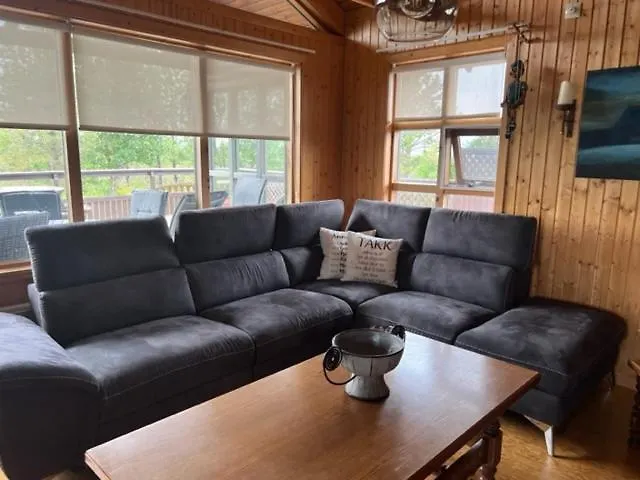Cabin In Vathnes