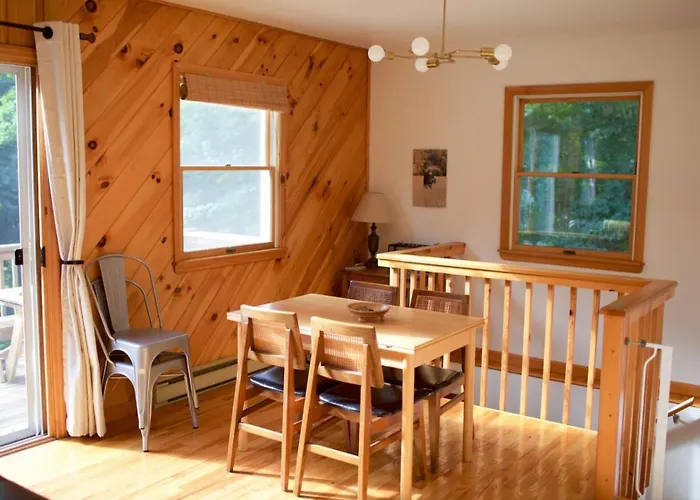 Bellwood Cottage 8-14Min To All Roxbury Wed Venues