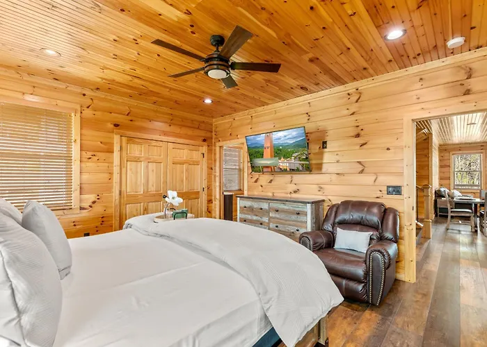 3 Lazy Bears Chalet