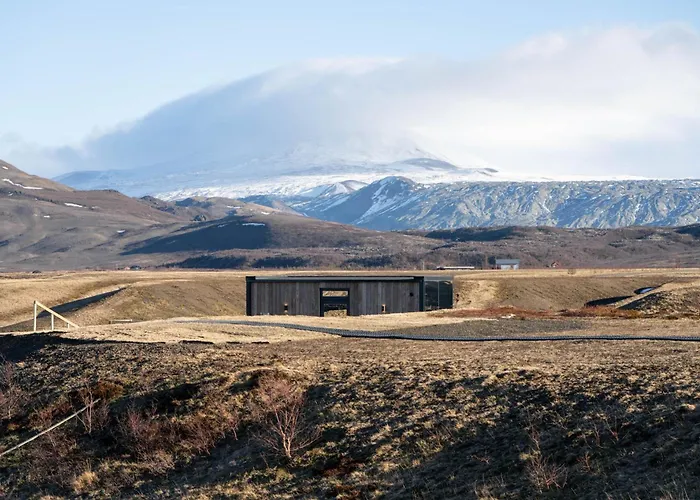 Glacial Glass Cabin