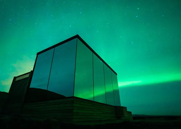 Glacial Glass Cabin
