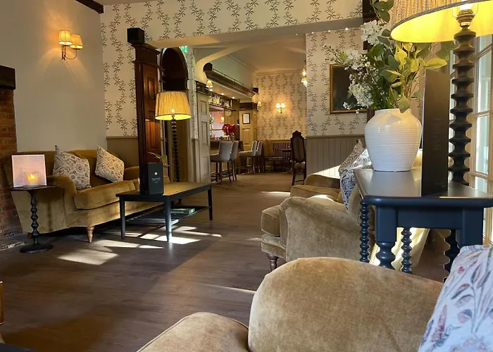 Ravenwood Hall Hotel