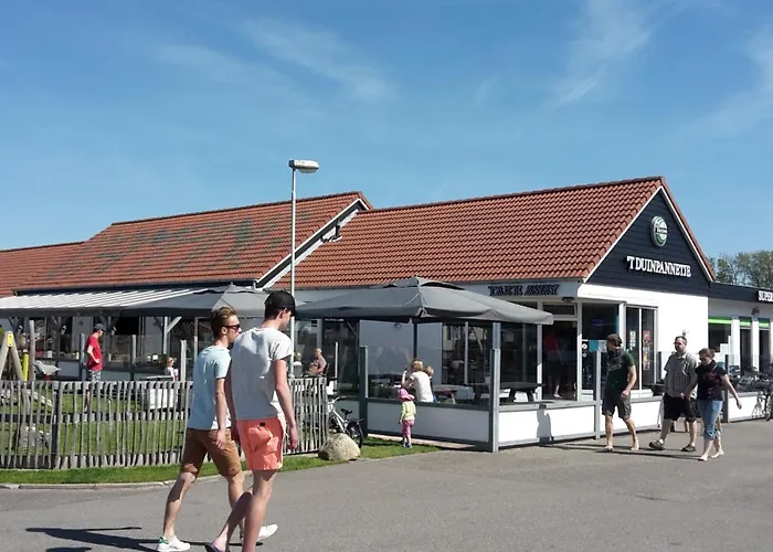 Chalet Sirun Strandcamping Valkenisse, Biggekerke
