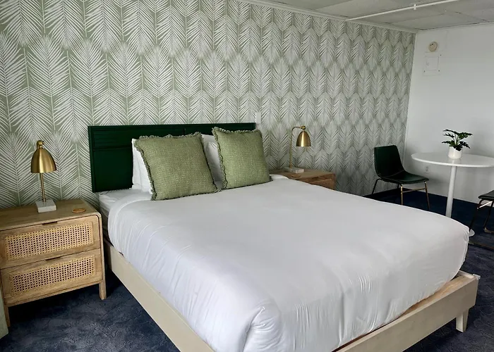 Grand View Hotel