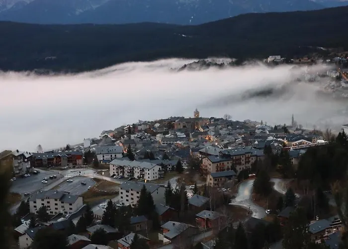 Chalet Vue Imprenable Sur Lac Et Pistes