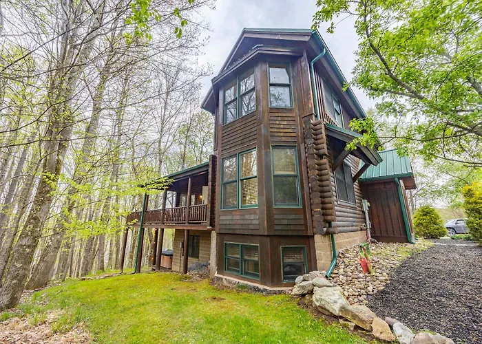 Log Chalet W Hot Tub & Bbq Grill