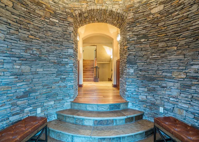 Two Trails By Exceptional Stays