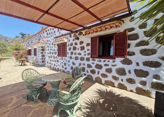 Mountain &House Finca La Isa By Rose