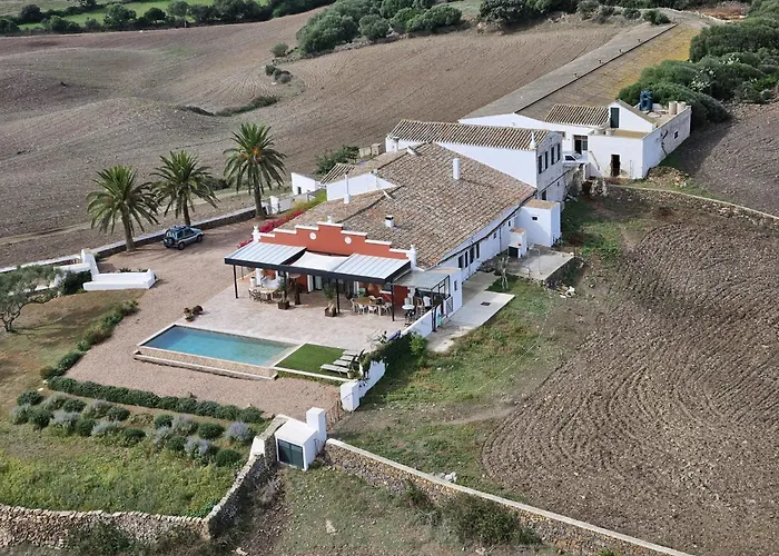Perros hoteles Agroturismo Bini Aumaia