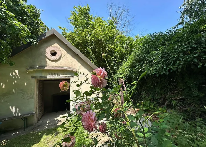 Gemuetliche Blockhuette In Wiennaehe