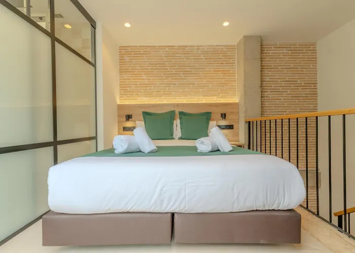 Hotel familiar: Apartamentos La Basílica by BeAlicante